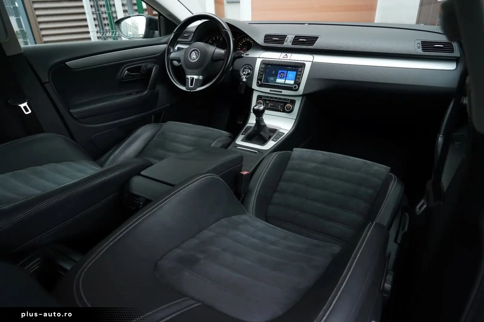 Volkswagen Passat-Cc