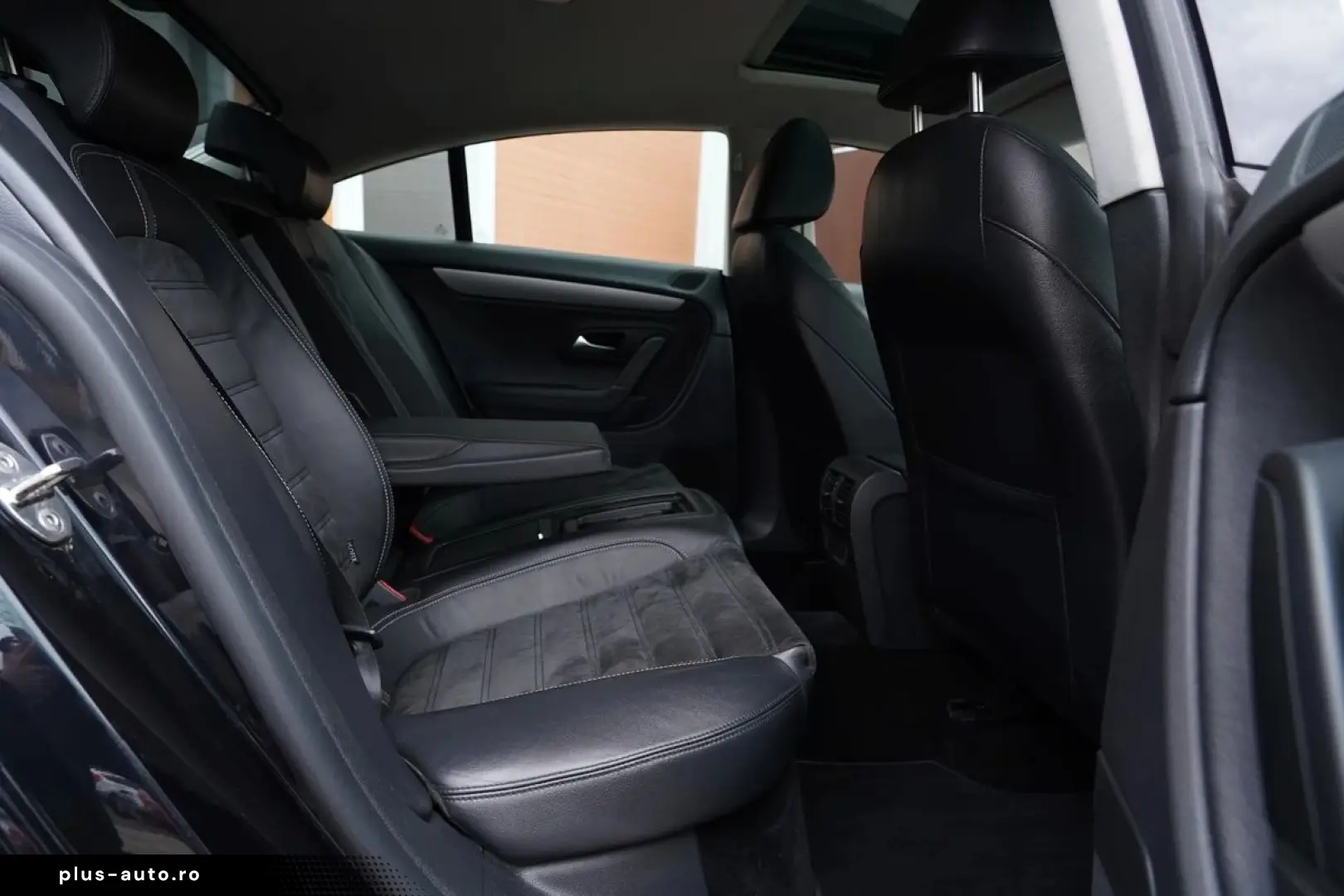 Volkswagen Passat-Cc