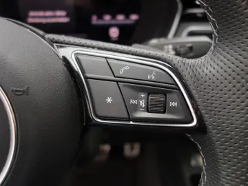 AUDI A5 Sportback 45 TFSI quattro S line Autom AHK Na