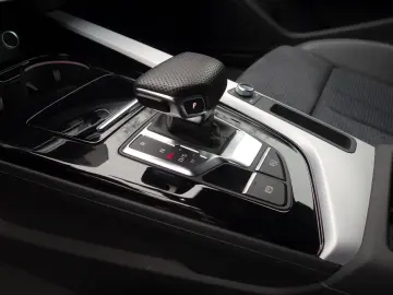 AUDI A5 Sportback 45 TFSI quattro S line Autom AHK Na