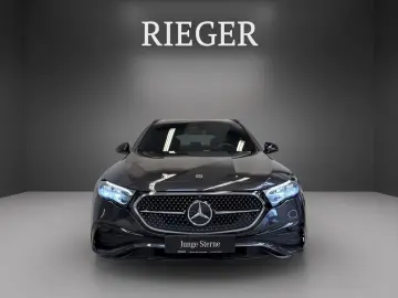 MERCEDES-BENZ E 200 T AMG PANO-Schiebedach AHK NIGHT-Paket