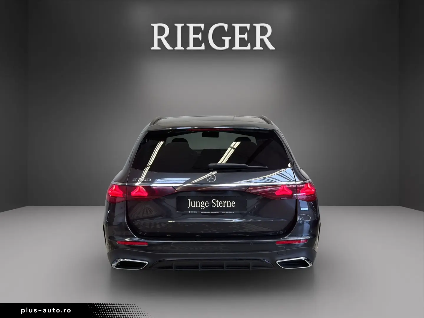 MERCEDES-BENZ E 200 T AMG PANO-Schiebedach AHK NIGHT-Paket