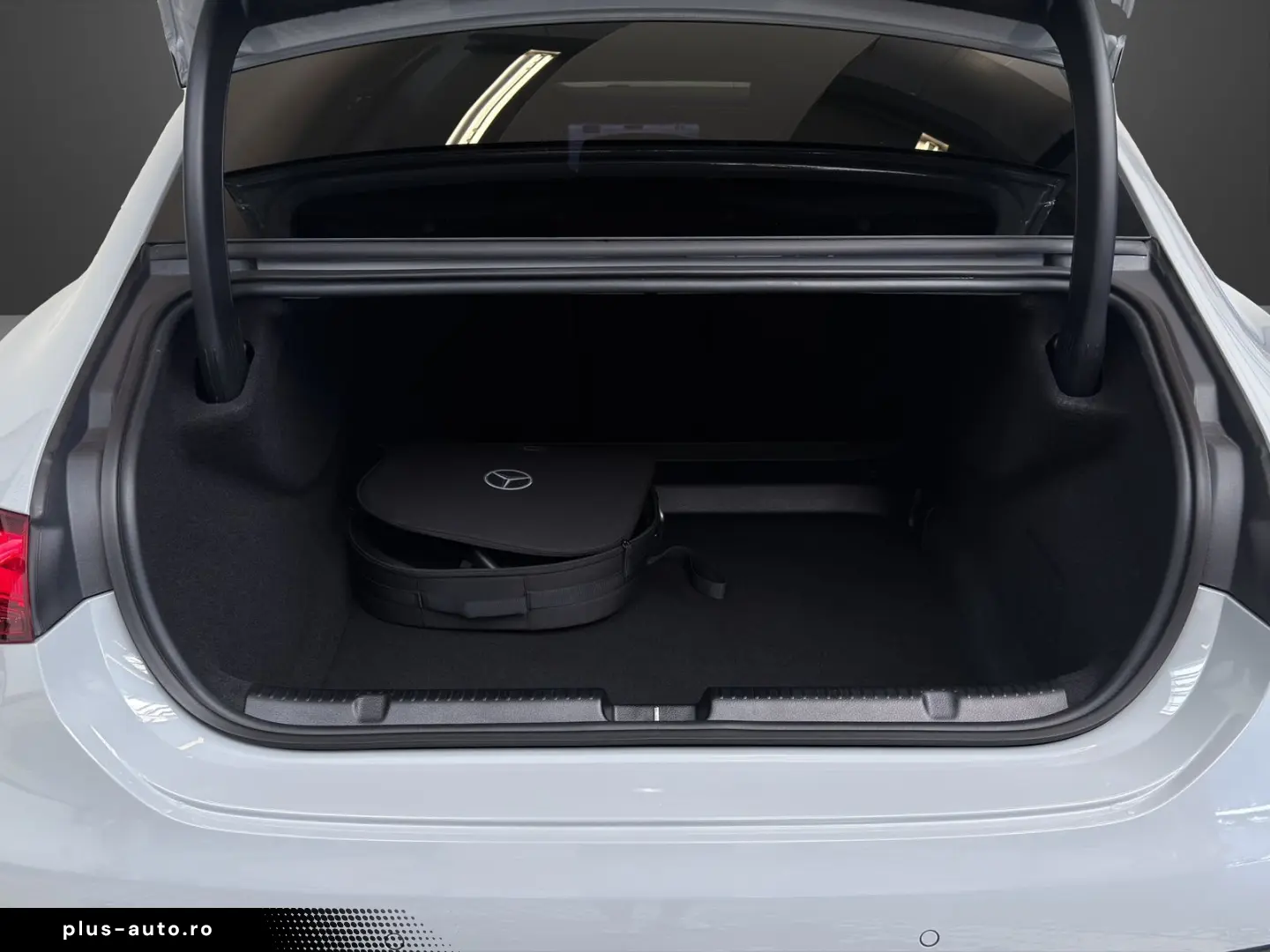 MERCEDES-BENZ EQE 350 4M AMG Hyperscreen Airmatic HU&hellip;