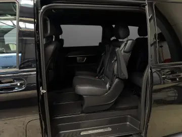 MERCEDES-BENZ V 300 d Lang AVANTGARDE AMG 360  AHK NIGHT 19