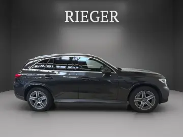 MERCEDES-BENZ GLC 300 d 4M AMG  AHK EDW MEMORY KAMER…