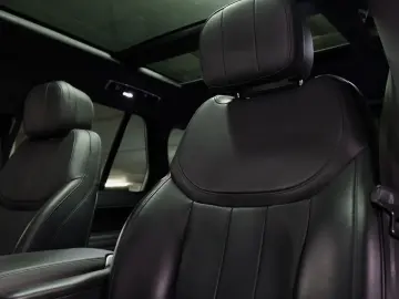 LAND ROVER Range Rover P440e HSE Pano HeadUp ACC Meridian