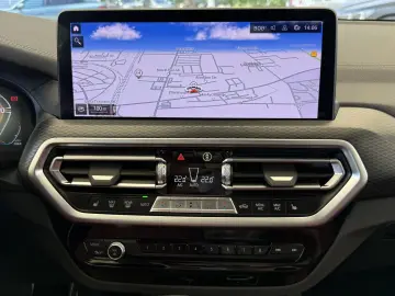 BMW X3 M40d LED LC Prof AHK HUD Kamera Memory SHZ PD