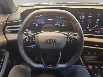 AUDI A6 Avant 3.0TFSI qu. S Line AHK Matrix Navi