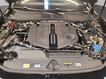 AUDI A6 Avant 3.0TFSI qu. S Line AHK Matrix Navi