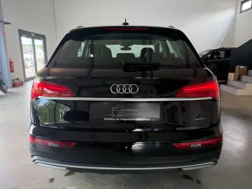 AUDI Q5 40 TFSI quattro S-Line