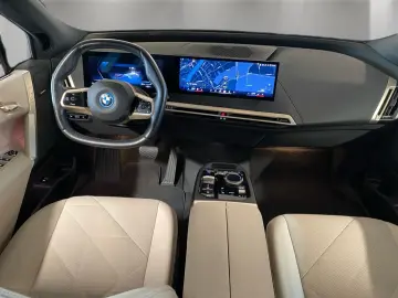 BMW iX xDrive40 Driv.Assist.Prof Harman K Kamera