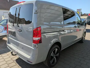 MERCEDES-BENZ Vito Mixto 114 kompakt PRO Aut Navi 5Sitze AHK