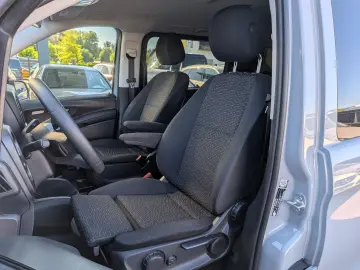 MERCEDES-BENZ Vito Mixto 114 kompakt PRO Aut Navi 5Sitze AHK