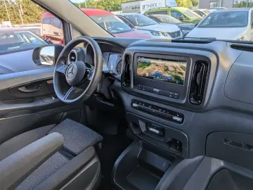 MERCEDES-BENZ Vito Mixto 114 kompakt PRO Aut Navi 5Sitze AHK