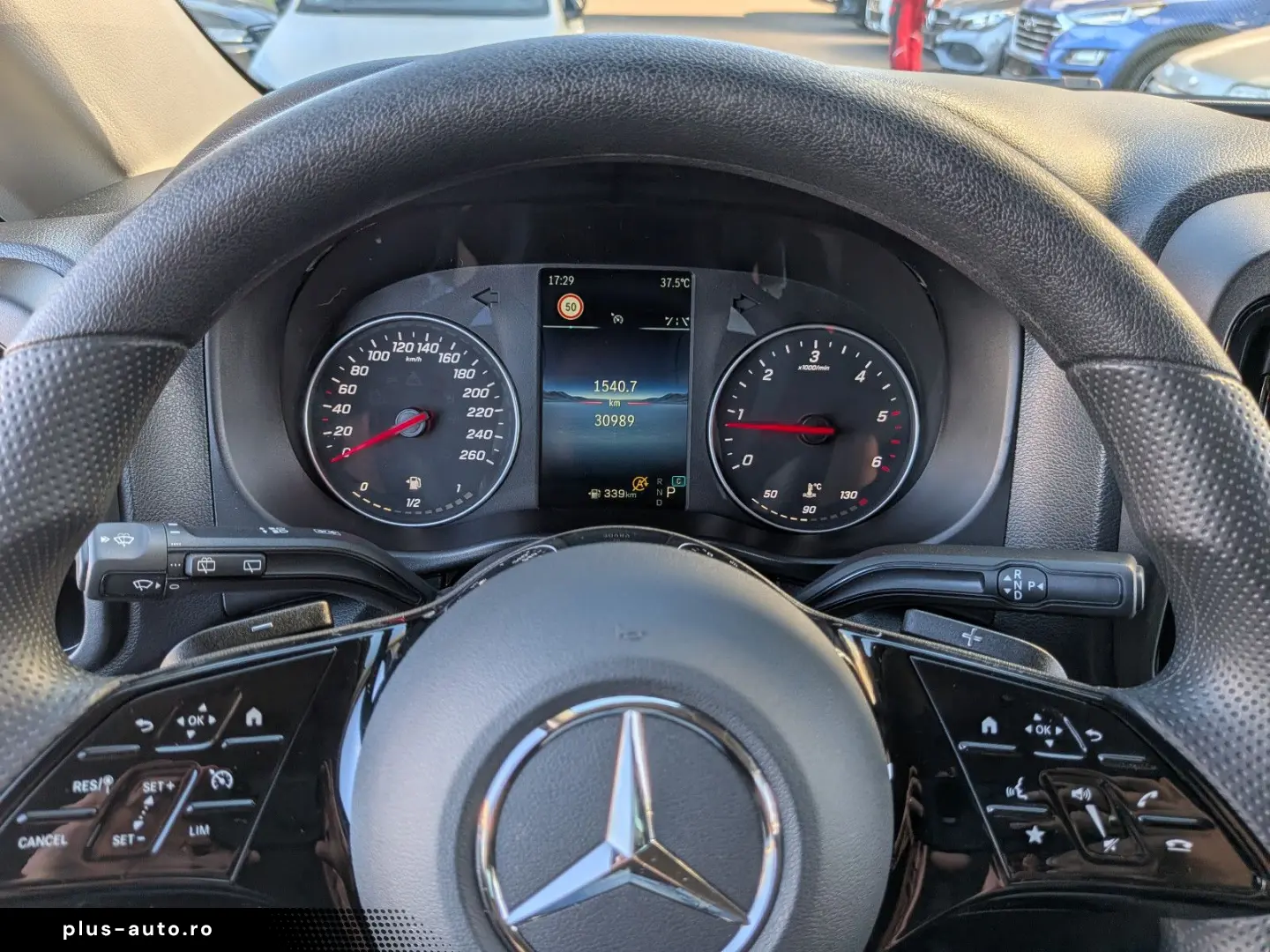 MERCEDES-BENZ Vito Mixto 114 kompakt PRO Aut Navi 5Sitze AHK