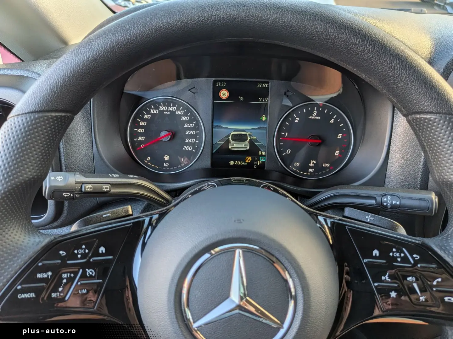 MERCEDES-BENZ Vito Mixto 114 kompakt PRO Aut Navi 5Sitze AHK