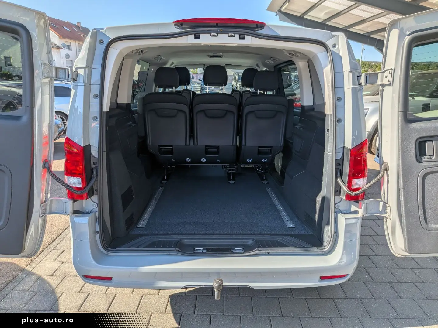 MERCEDES-BENZ Vito Mixto 114 kompakt PRO Aut Navi 5Sitze AHK