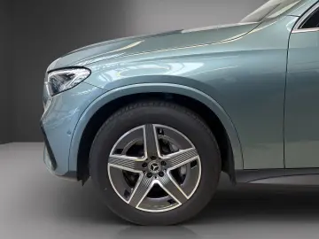 MERCEDES-BENZ GLC 400 e 4M Coupé AMG AHK HUD Pano Ai…