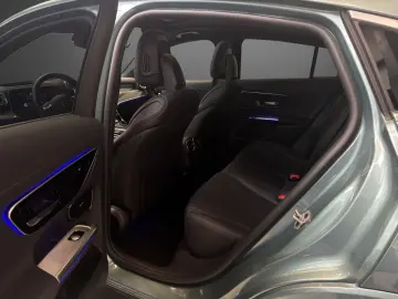 MERCEDES-BENZ GLC 400 e 4M Coupé AMG AHK HUD Pano Ai…