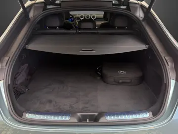 MERCEDES-BENZ GLC 400 e 4M Coupé AMG AHK HUD Pano Ai…