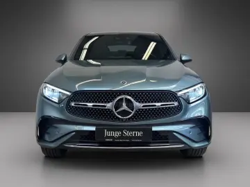 MERCEDES-BENZ GLC 400 e 4M Coupé AMG AHK HUD Pano Ai…