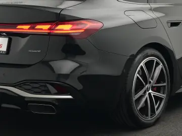 AUDI A5 Limousine e-hybrid quattro S tronic  NAVI ACC