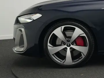 AUDI A5 Limousine e-hybrid quattro S tronic  AHK NAVI