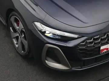 AUDI A5 Limousine e-hybrid quattro S tronic  AHK NAVI