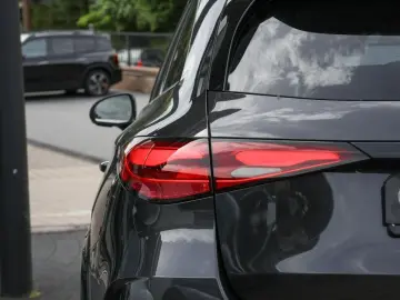MERCEDES-BENZ GLC 43 AMG 4M Pano AHK Leder DIGITAL 3…