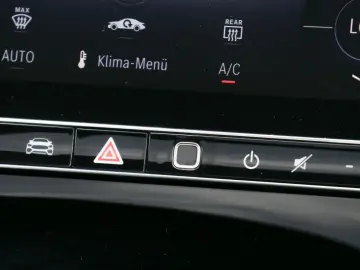 MERCEDES-BENZ GLC 43 AMG 4M Pano AHK Leder DIGITAL 3…