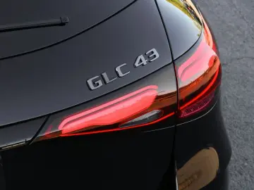 MERCEDES-BENZ GLC 43 AMG 4M Pano AHK 360 HUD DIGITAL…