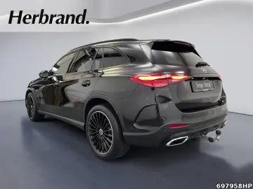 MERCEDES-BENZ GLC 300 4M AMG Pano AHK Night Memory C…