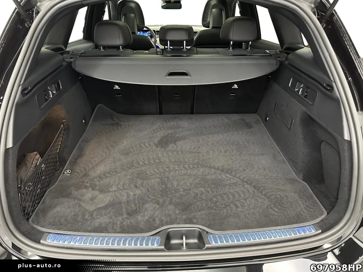 MERCEDES-BENZ GLC 300 4M AMG Pano AHK Night Memory C&hellip;