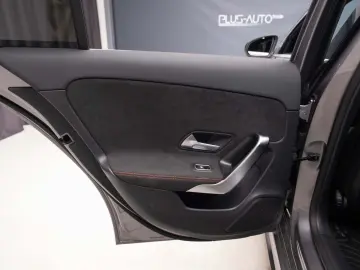 Mercedes-Benz A200d