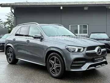 MERCEDES-BENZ GLE 400d 4M AMG Line Pano Airm. Standh…