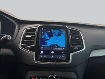 VOLVO XC90 T8 AWD Recharge Plus Dark