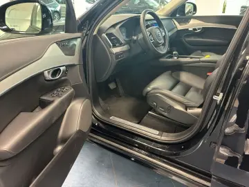 VOLVO XC90 T8 AWD Recharge Plus Dark