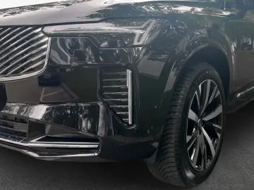 VOLVO XC90 B5 B AWD Plus Bright