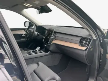 VOLVO XC90 B5 B AWD Plus Bright