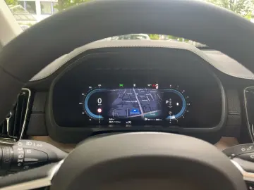 VOLVO XC90 B5 B AWD Plus Bright