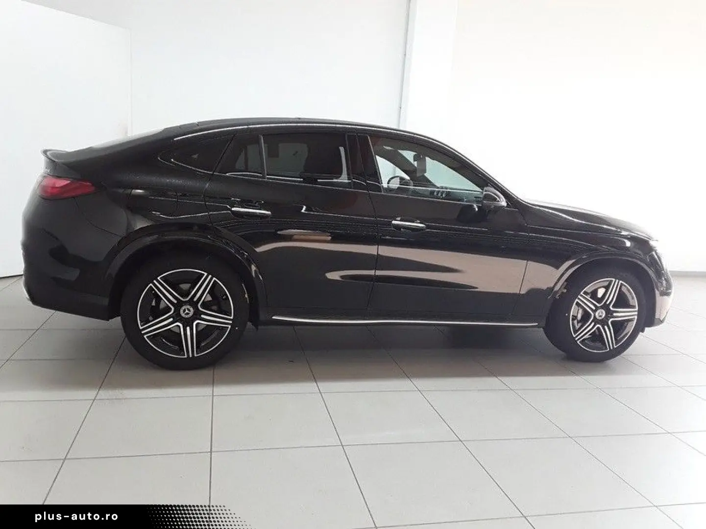 MERCEDES-BENZ GLC 300 4M Coupé AMG PANO HUD BURMESTE&hellip;