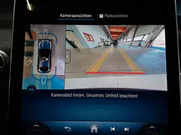 MERCEDES-BENZ GLC 300 4M Coupé AMG PANO HUD BURMESTE…