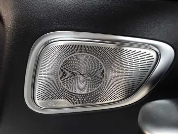 MERCEDES-BENZ GLC 300 4M Coupé AMG PANO HUD BURMESTE…