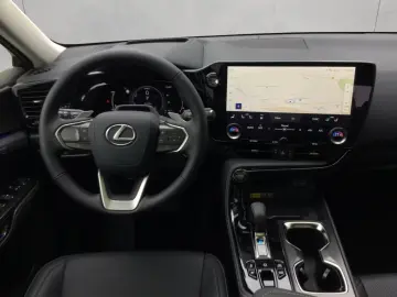 Lexus NX 450h Luxury Line Alle Extras Modell2026