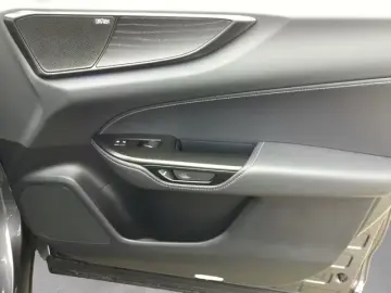 Lexus NX 450h Luxury Line Alle Extras Modell2026