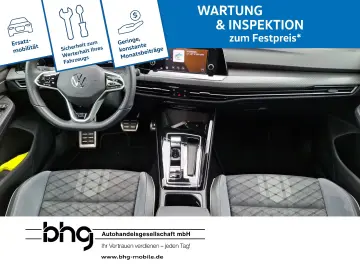 Volkswagen Golf 1.5 l eTSI OPF R-Line LED