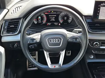 AUDI Q5 40 TFSI S tronic