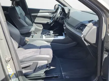 AUDI Q5 40 TFSI S tronic