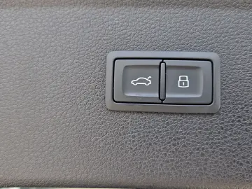 AUDI Q5 40 TFSI S tronic