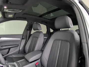 AUDI Q5 TFSI Stronic quattro